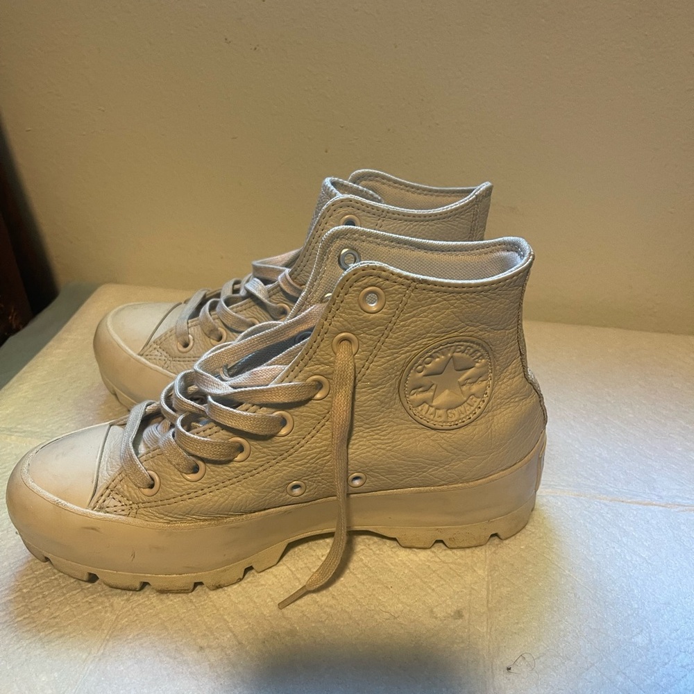 Converse Women's Off-White High-Top Sneakers
